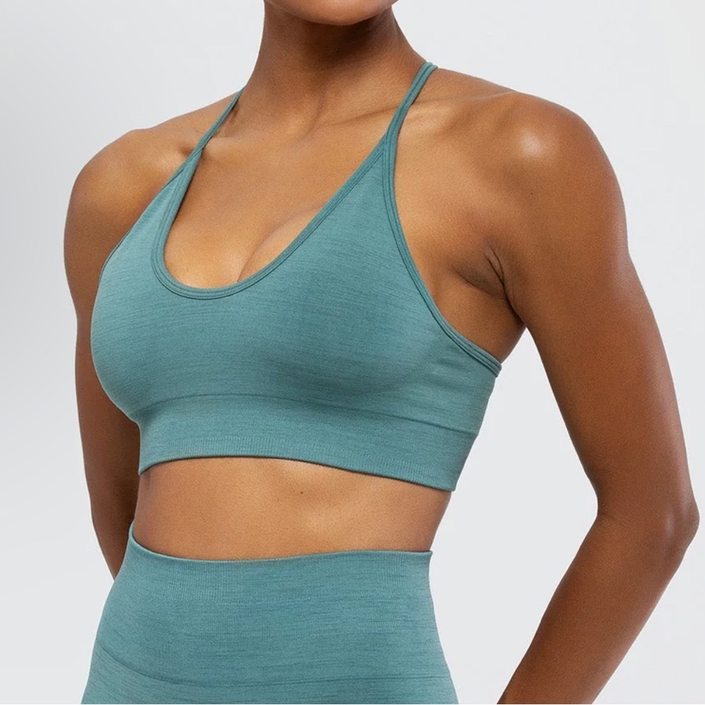 NWT Women’s Best - Define Seamless Racer Back Bra